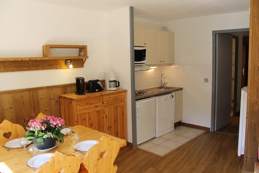 Residence Grand Bois Cles Blanches La Tania Luaran gambar