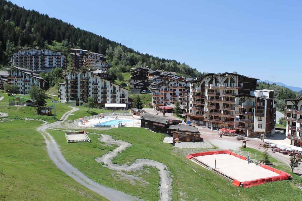 Residence Grand Bois Cles Blanches La Tania Luaran gambar